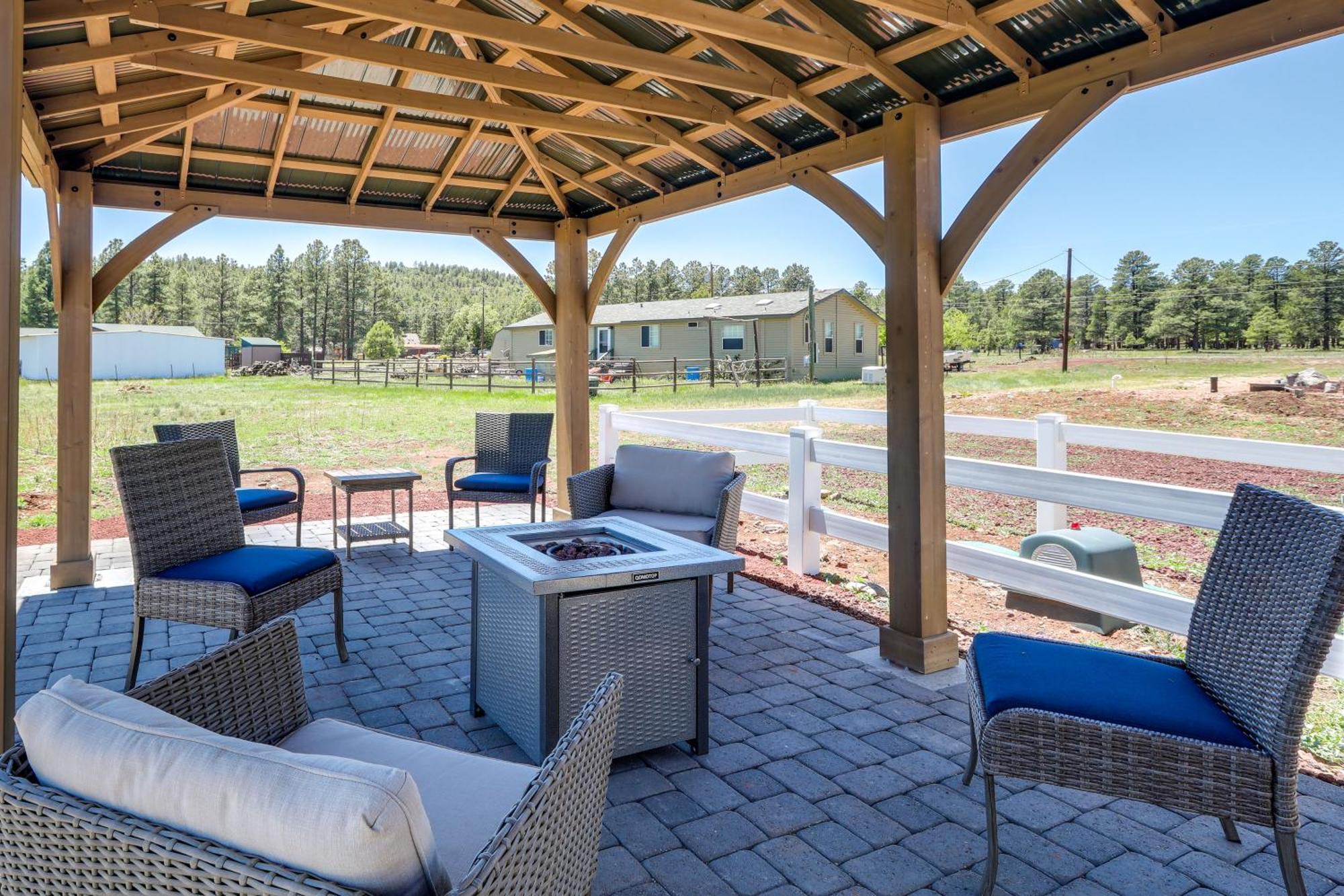 Williams Home With Fire Pit And Mountain Views! Экстерьер фото
